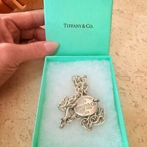 **READ DESCRIPTION** 925 Silver 16.5” Choker